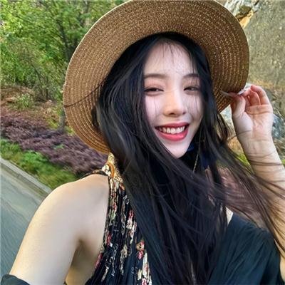 所以,和黑粉结婚了
